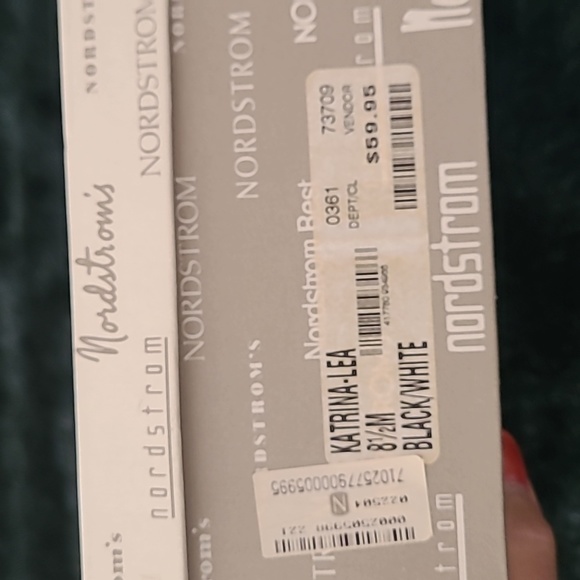 Shoes - Picture 2 of 4